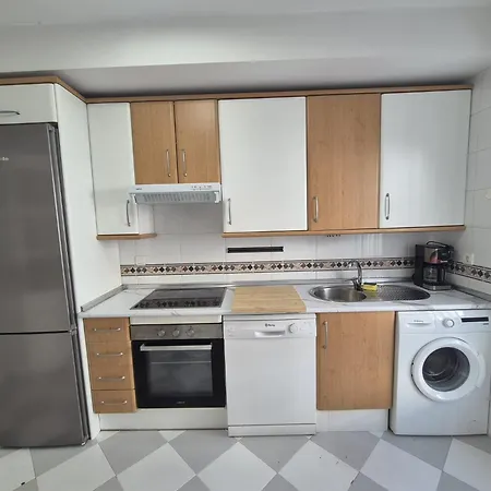 Kosta Homes - House With Sea View And Game Benalmádena