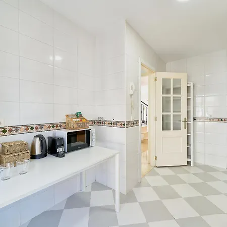 Kosta Homes - House With Sea View And Game * Benalmádena