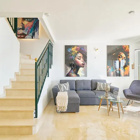 Kosta Homes - House With Sea View And Game